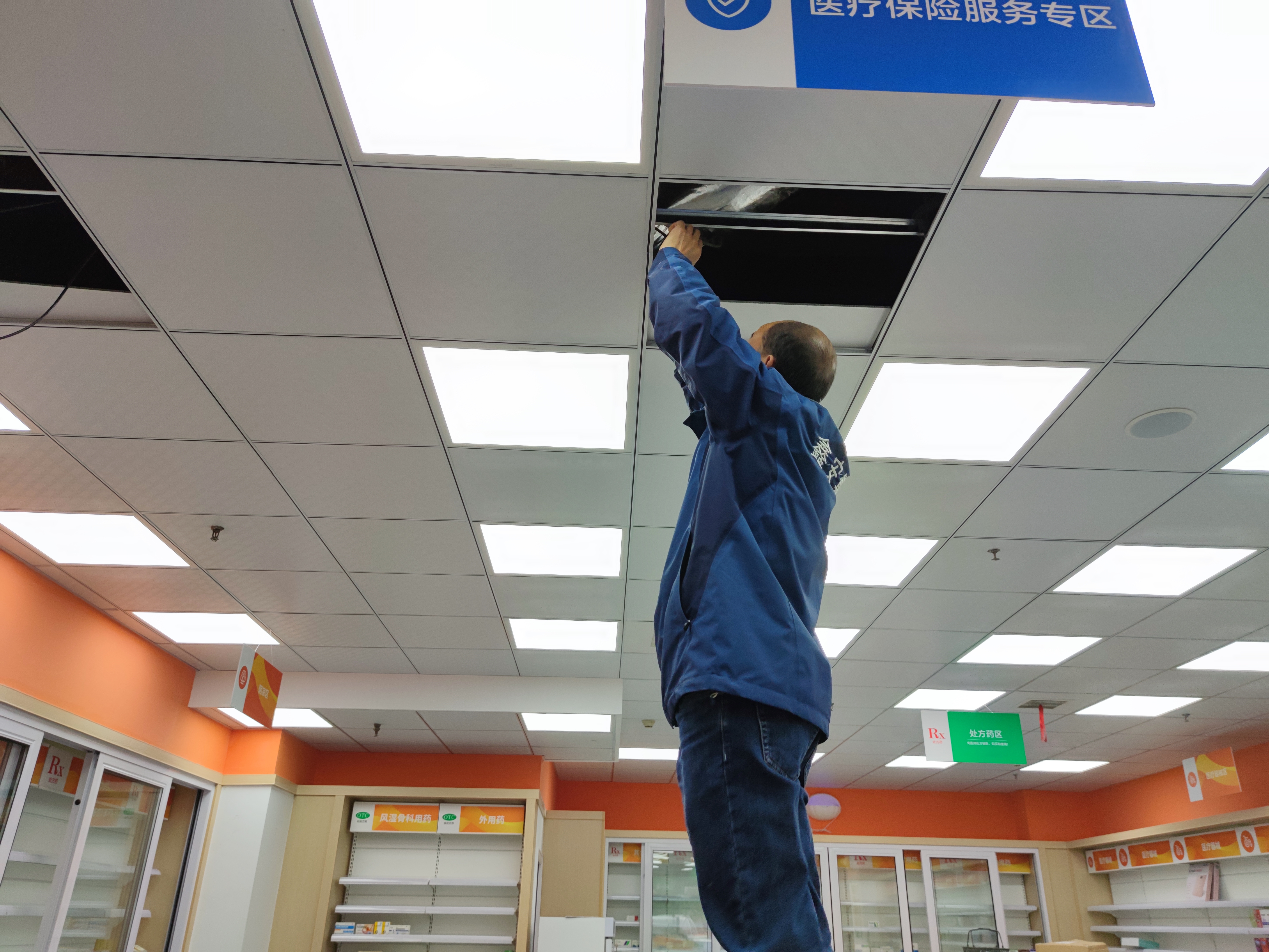 什么是AI智能視頻監(jiān)控系統(tǒng)？它的功能又有那些？