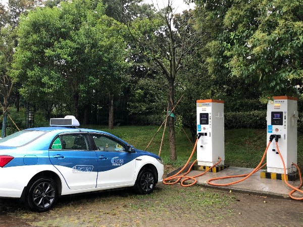 電動汽車充電樁安裝智能視頻監(jiān)控系統(tǒng)的作用是什么？